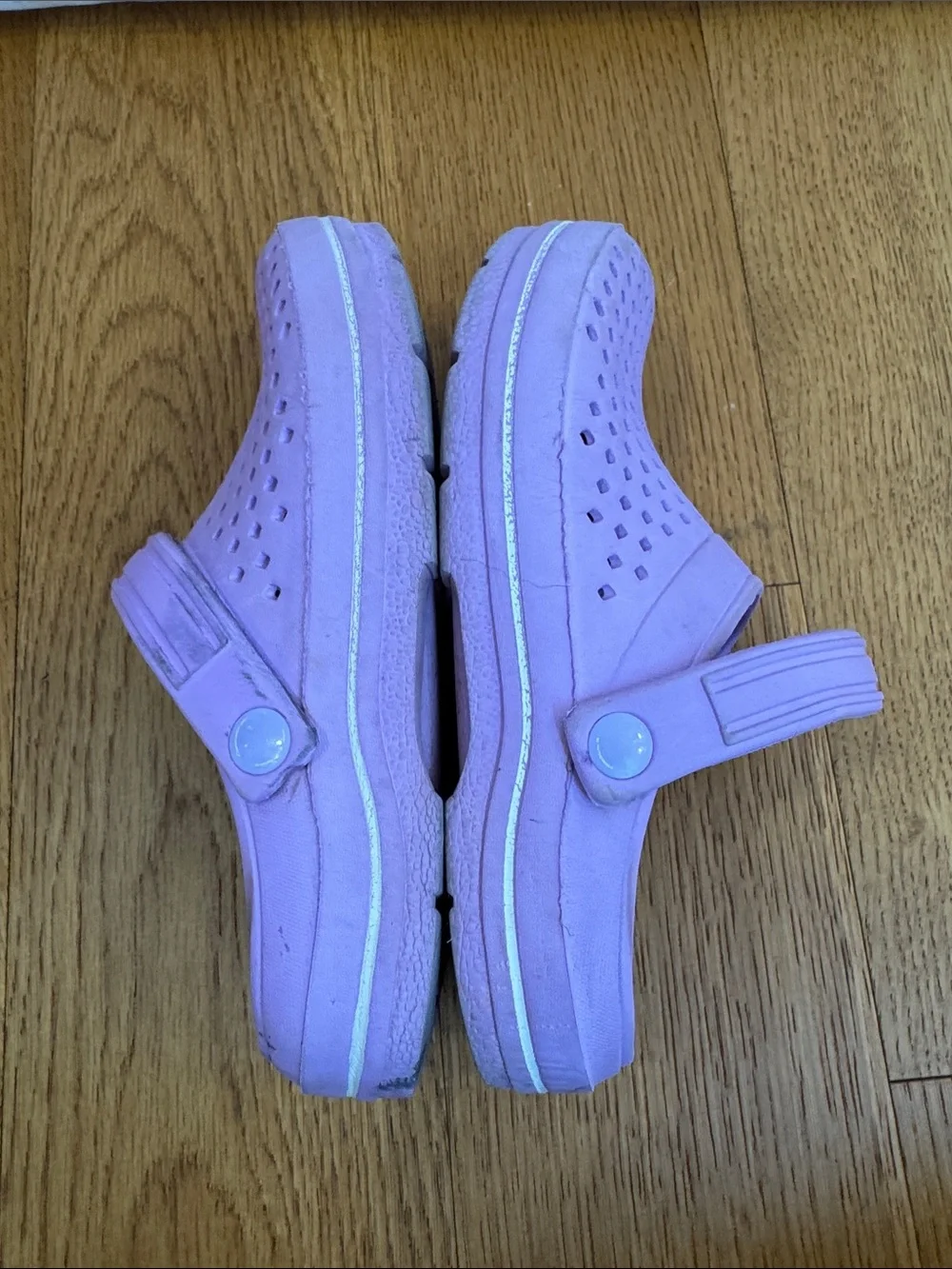 Kids Lavender Slip-On Clog - Comfortable Water-Friendly Shoe size 35 / 3.5